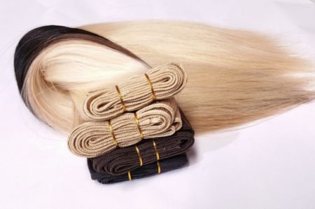 Как крепить, снимать, расчесывать и ухаживать за накладными волосами. Купить парик в интернет-магазине "Моспарик"